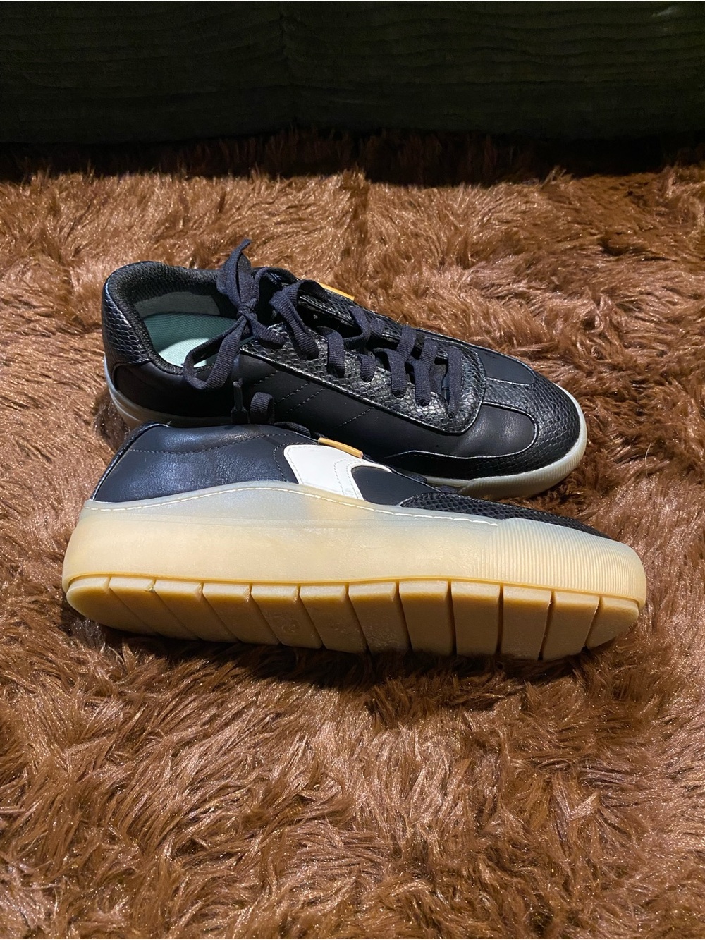 Dr. Scholl’s Time Off Sneaker